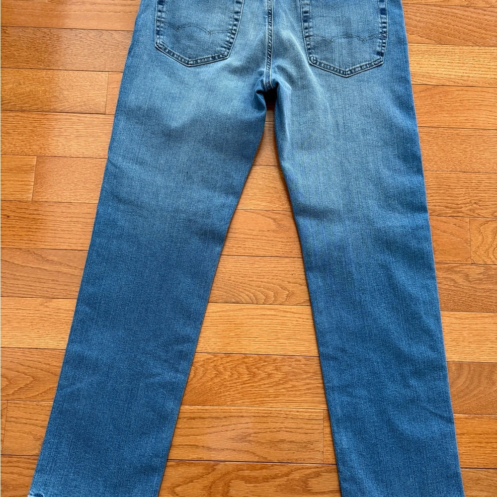 American Eagle Outfitters Men's Slim Straight Jeans - Light Blue Wash - Picture 4 of 4
